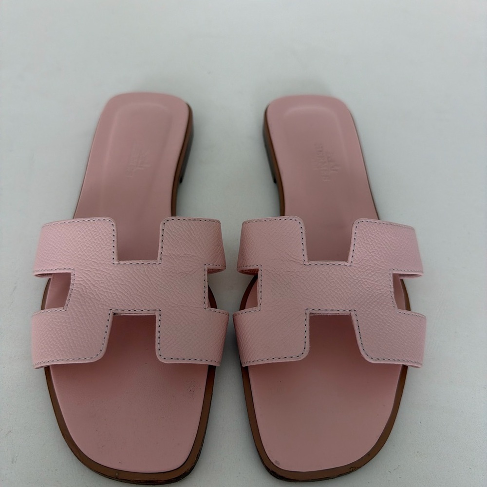 AUTHENTIC Hermes Pink Leather Oran H Slide Sandals